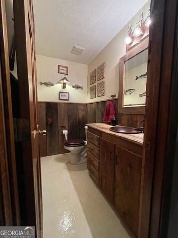 2566 U S 19 Highway, Meansville, GA 30256