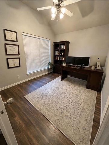 2822 Lockeridge Cove Drive, Spring, TX 77386