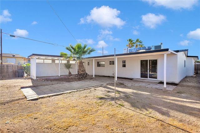 1200 Carson Street, Barstow, CA 92311