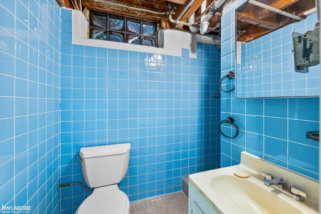 24312 Ursuline Street, Saint Clair Shores, MI 48080