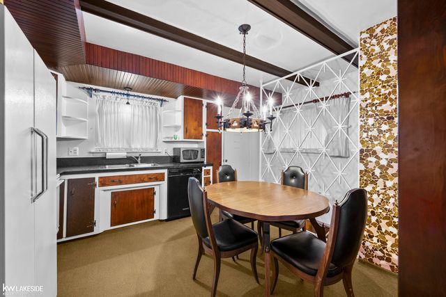 24312 Ursuline Street, Saint Clair Shores, MI 48080