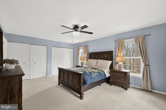 3912 KERNSTOWN CT, Fairfax, VA 22033