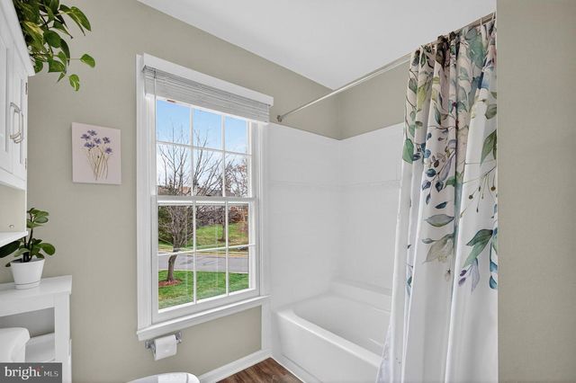 3912 KERNSTOWN CT, Fairfax, VA 22033