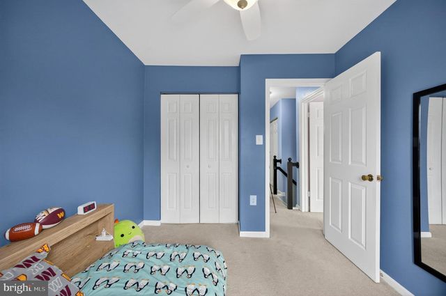 3912 KERNSTOWN CT, Fairfax, VA 22033