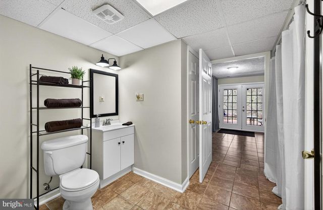 3912 KERNSTOWN CT, Fairfax, VA 22033