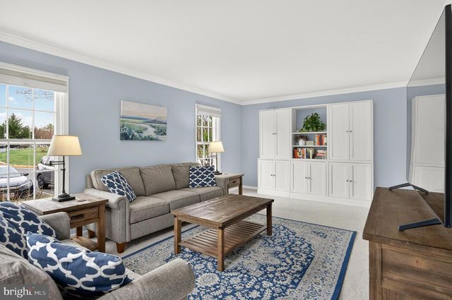 3912 KERNSTOWN CT, Fairfax, VA 22033