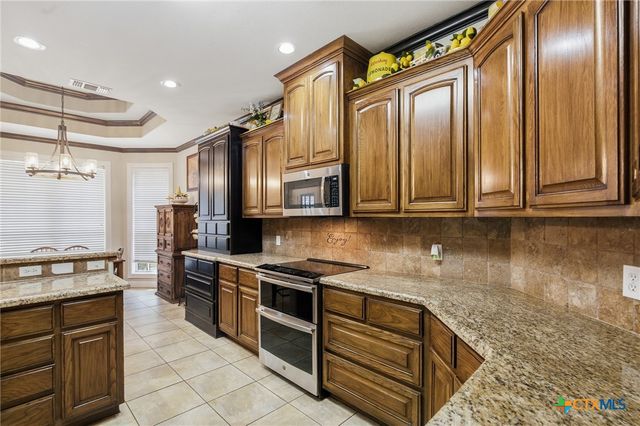 14 Park Lane, Victoria, TX 77904