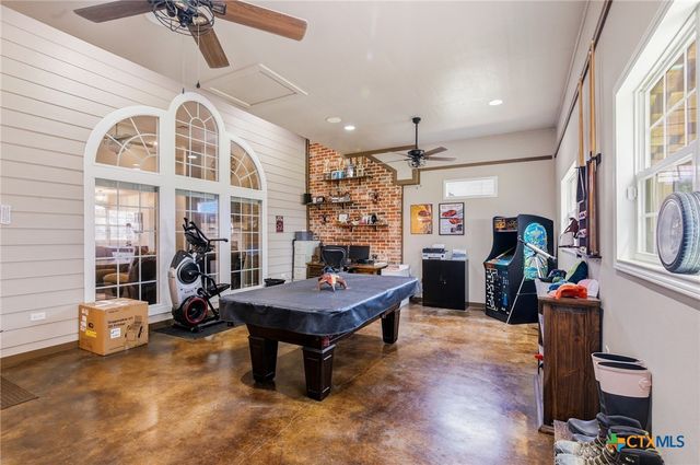 14 Park Lane, Victoria, TX 77904