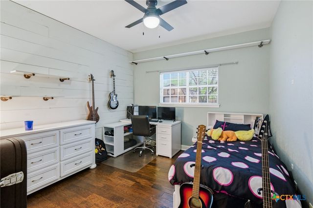 14 Park Lane, Victoria, TX 77904