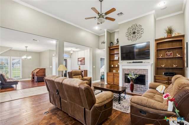 14 Park Lane, Victoria, TX 77904