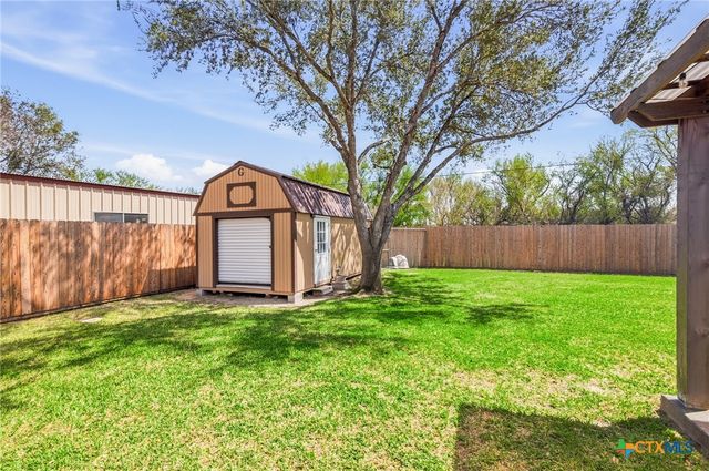 14 Park Lane, Victoria, TX 77904