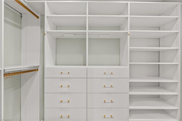 223 Ivy Circle, Advance, NC 27006