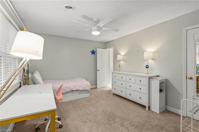 223 Ivy Circle, Advance, NC 27006