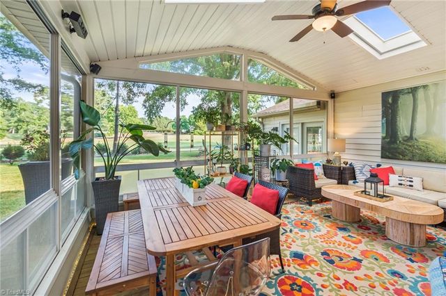 223 Ivy Circle, Advance, NC 27006