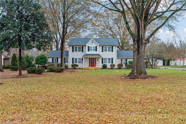223 Ivy Circle, Advance, NC 27006