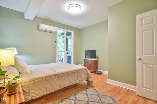 612 Highland Trail, Chapel Hill, NC 27516