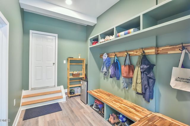 612 Highland Trail, Chapel Hill, NC 27516