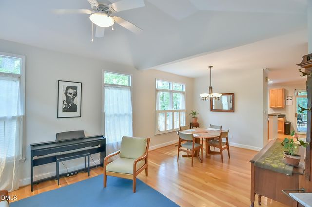 612 Highland Trail, Chapel Hill, NC 27516