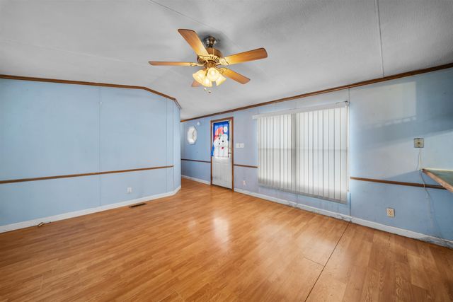 36 Melrose Drive, Rochester, NH 03867