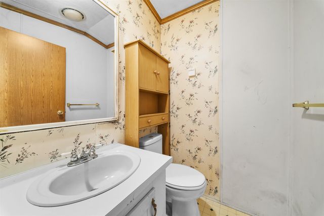 36 Melrose Drive, Rochester, NH 03867