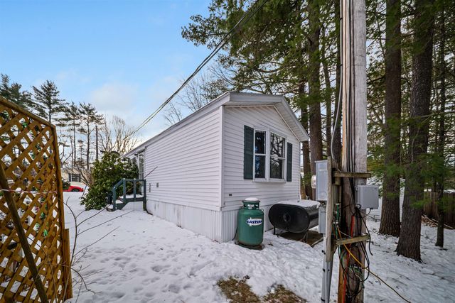 36 Melrose Drive, Rochester, NH 03867