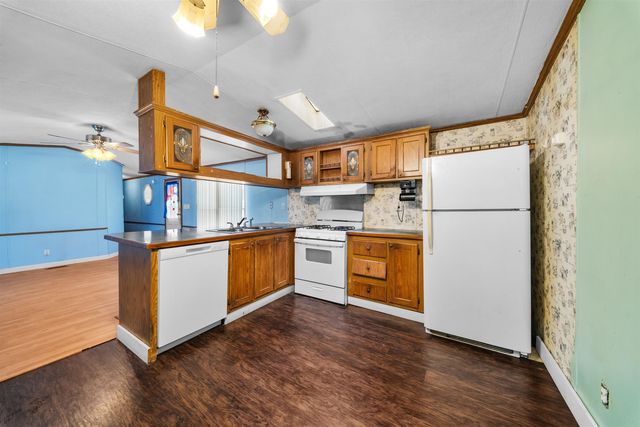 36 Melrose Drive, Rochester, NH 03867