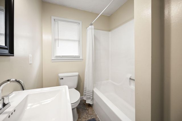 735 Caudill Lane, London, KY 40741