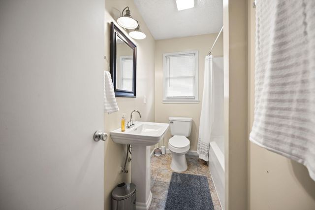 735 Caudill Lane, London, KY 40741