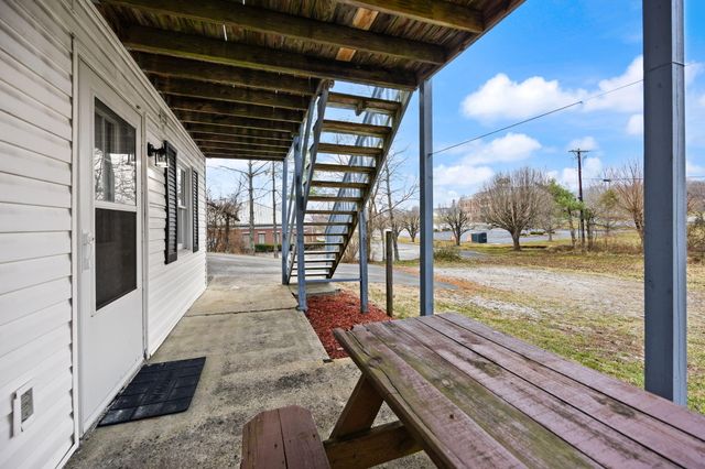 735 Caudill Lane, London, KY 40741