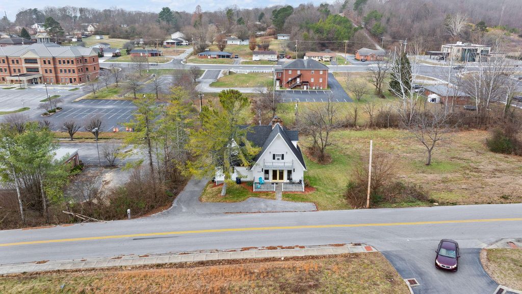735 Caudill Lane, London, KY 40741