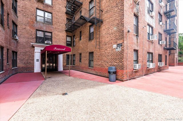 83-75 Woodhaven Boulevard C1, Woodhaven, NY 11421