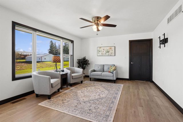 559 SUMMER DRIVE, Brillion, WI 54110