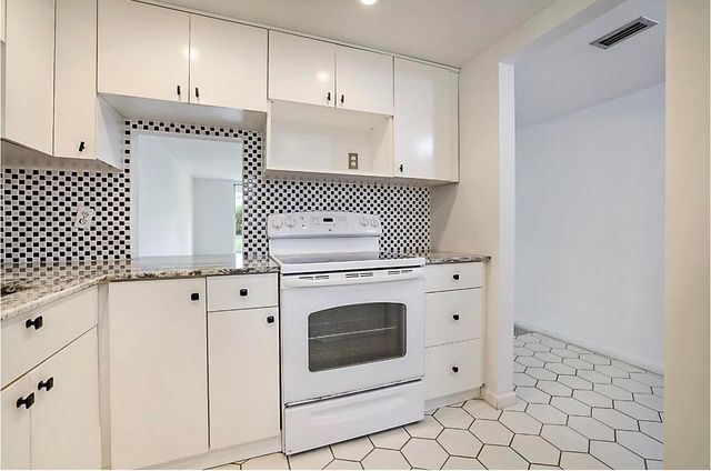 5500 NW 2nd Avenue 120, Boca Raton, FL 33487