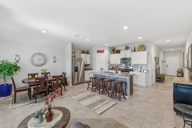 316 Sculptors Crossing, Springtown, TX 76082