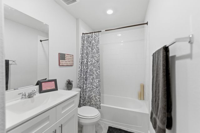 316 Sculptors Crossing, Springtown, TX 76082