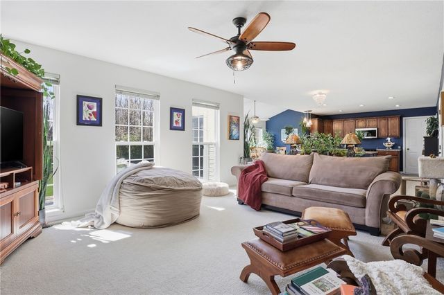 7609 Whispers Lane, Ontario, NY 14519