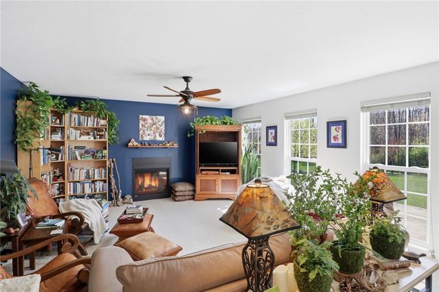 7609 Whispers Lane, Ontario, NY 14519