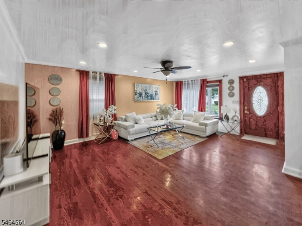 615 Lindegar St, Linden City, NJ 07036 — photo 3