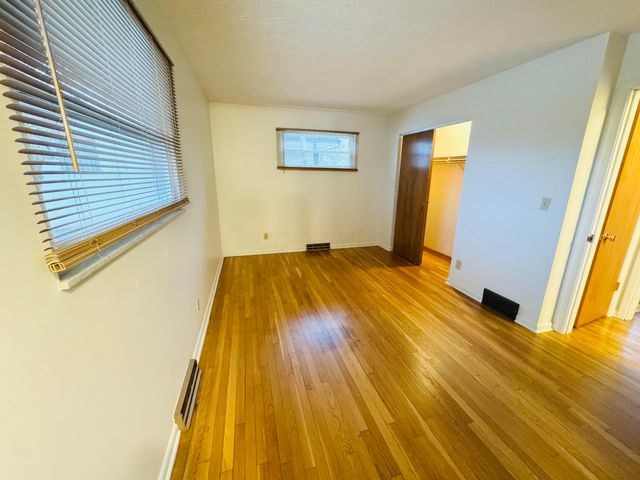 1016 Lambeth Drive, Columbus, OH 43220