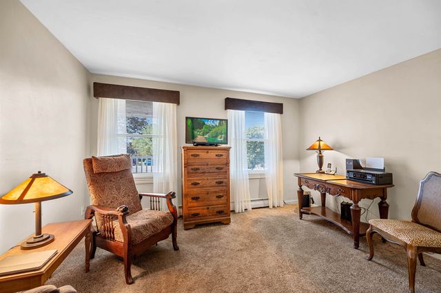 11 East Balsam Drive, Barre Town, VT 05541