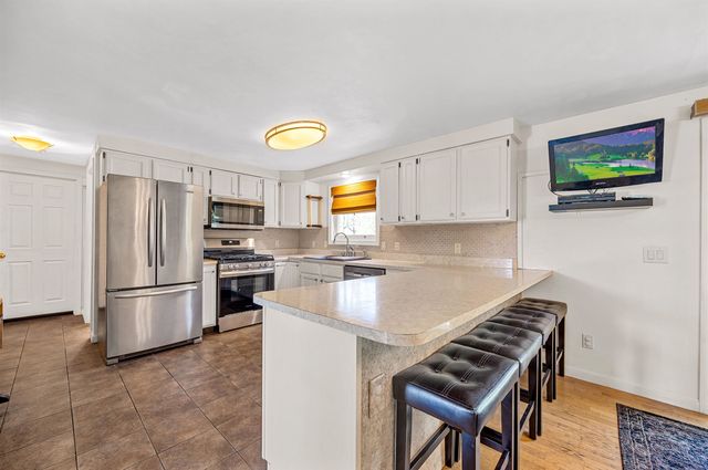 11 East Balsam Drive, Barre Town, VT 05541