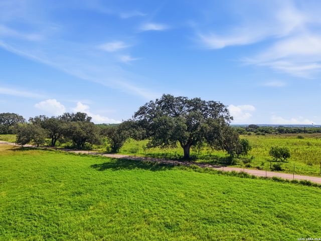 TBD W FM 2200, Devine, TX 78016