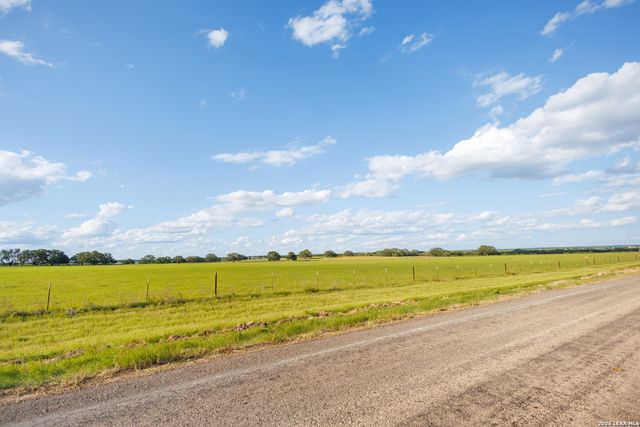 TBD W FM 2200, Devine, TX 78016