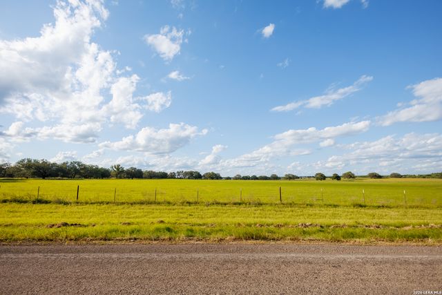 TBD W FM 2200, Devine, TX 78016