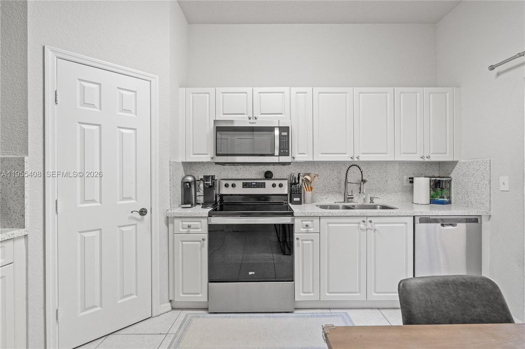 1940 SE 24th Terrace, Homestead, FL 33035