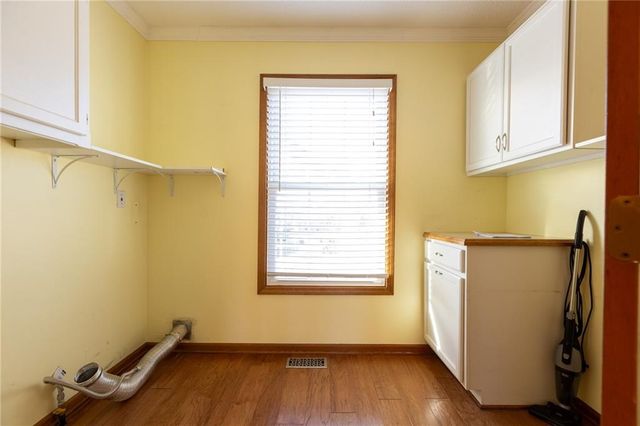 6813 T Gabbert Drive, Pleasant Valley, MO 64068