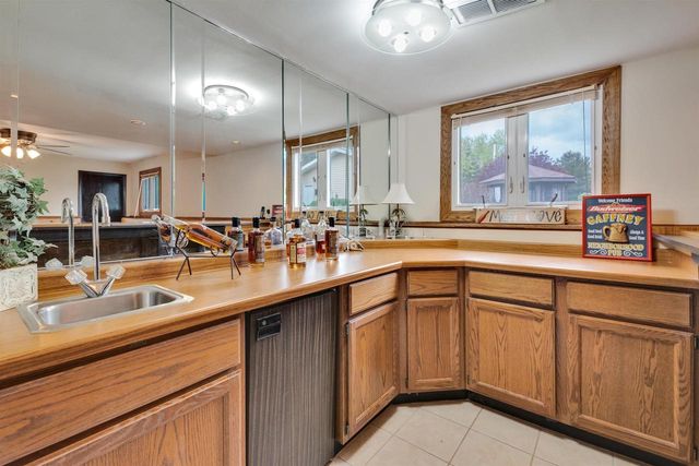 6580 Linden Circle, Windsor, WI 53598