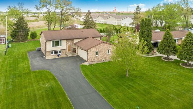 6580 Linden Circle, Windsor, WI 53598