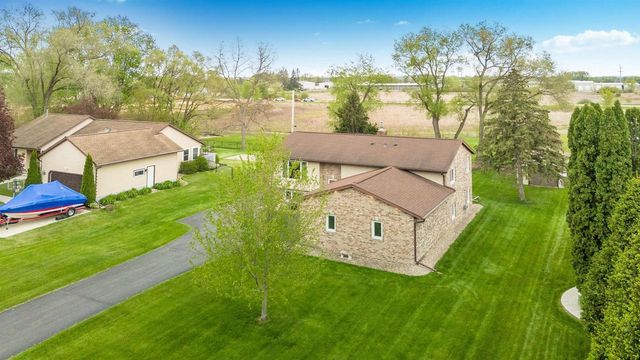 6580 Linden Circle, Windsor, WI 53598