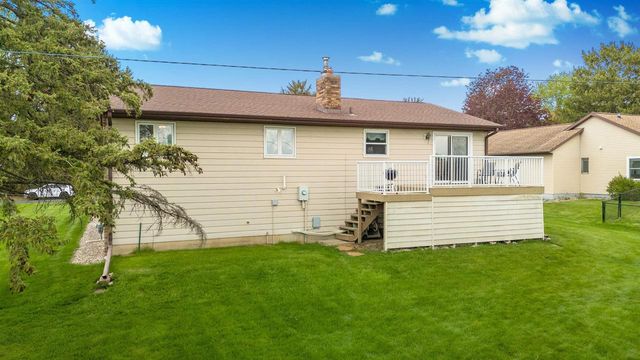 6580 Linden Circle, Windsor, WI 53598